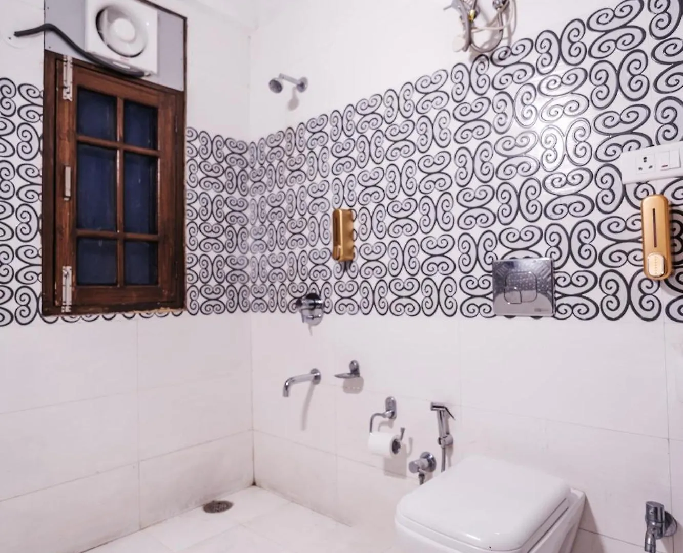 The Sunset Abode 4Br With Valley Views Shimla 0*,